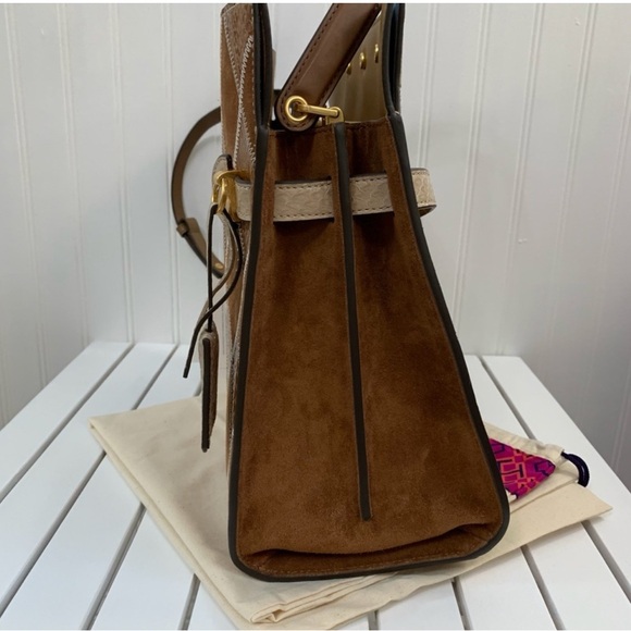 Tory Burch Two-Tone Tan Patchwork Leather Tote - Picture 6 of 8